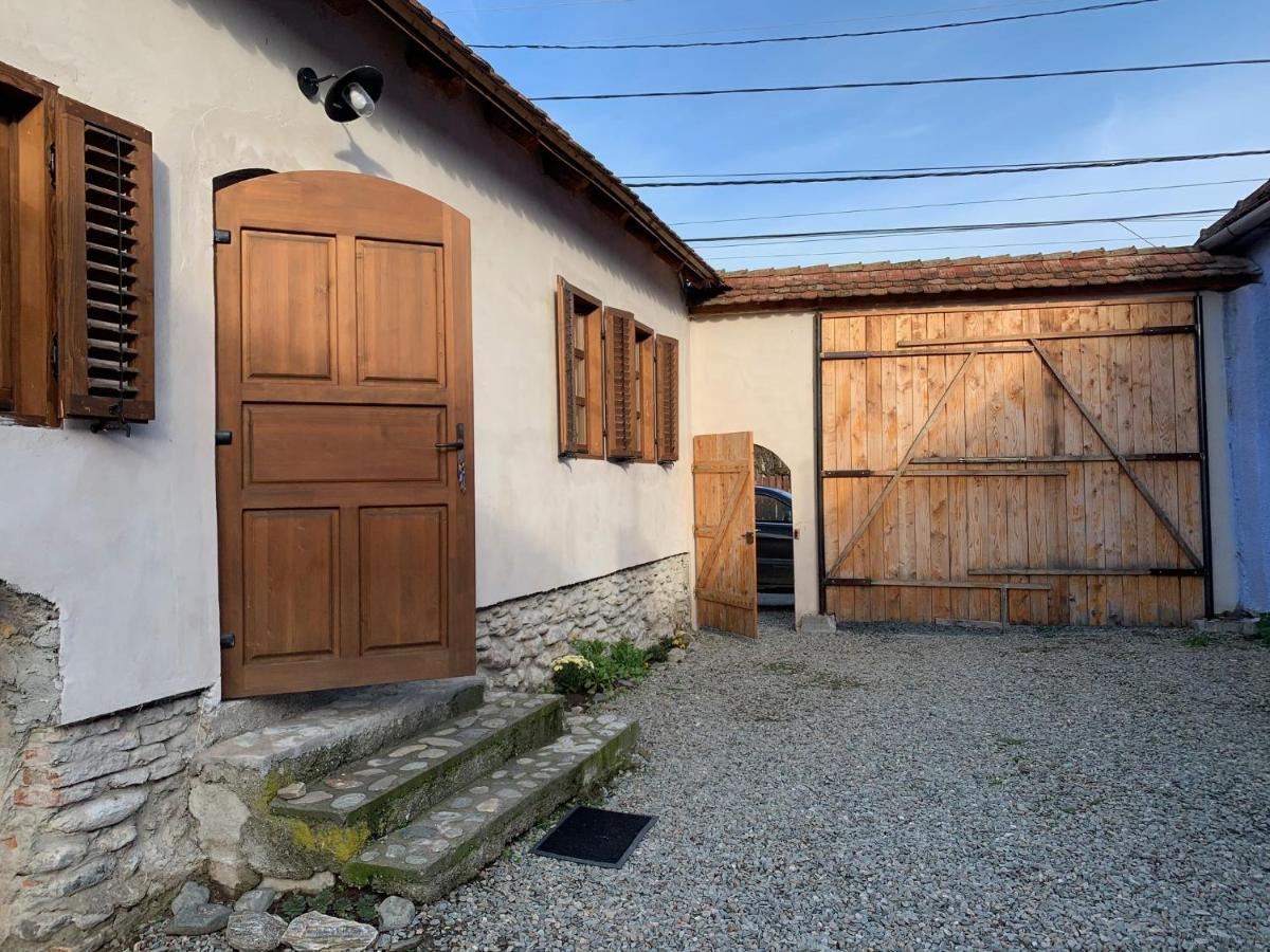 331 Villa Porumbacu de Sus Bagian luar foto