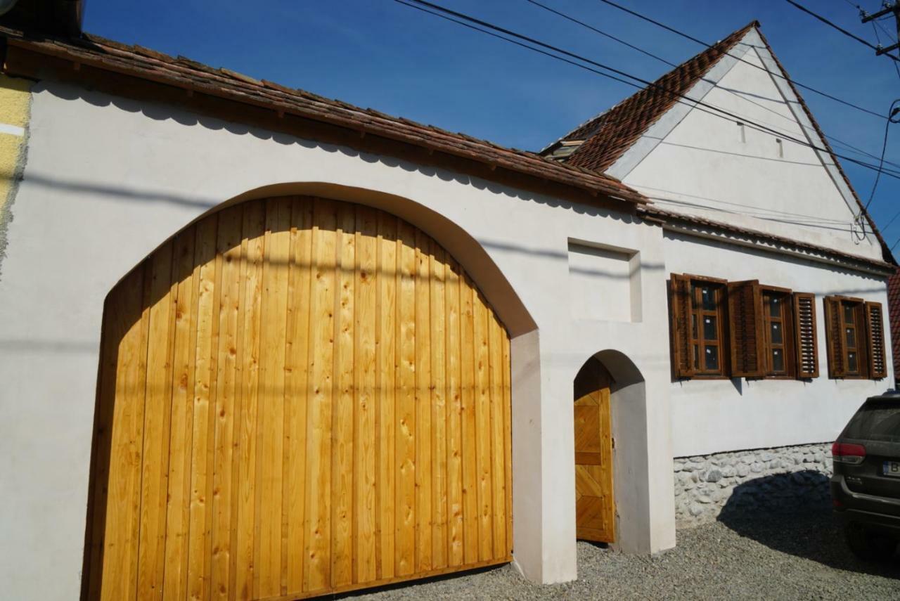 331 Villa Porumbacu de Sus Bagian luar foto